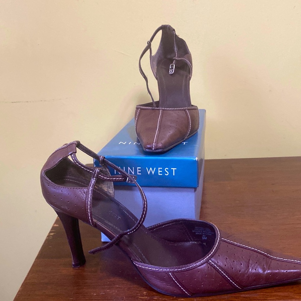 Brown pumps